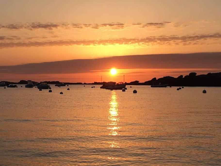 La Bernique Blanche De Vue 4 Personnes * Perros-Guirec